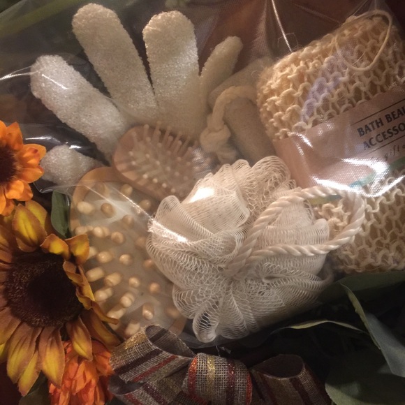 Spa set - Picture 2 of 2